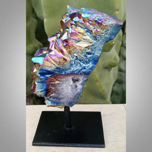 ❤️ titanium covered AMETHYST stone crystal on stand #1 - Picture 4 of 7